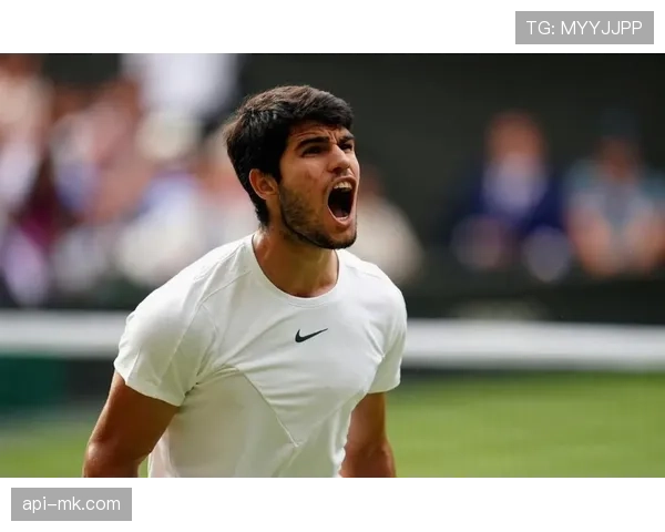 通讯：阿尔卡拉斯专访——谈卫冕压力与红土赛季目标。